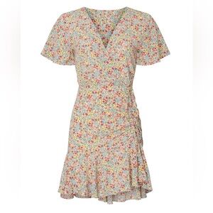 BB Dakota Floral Wrap Dress size 8